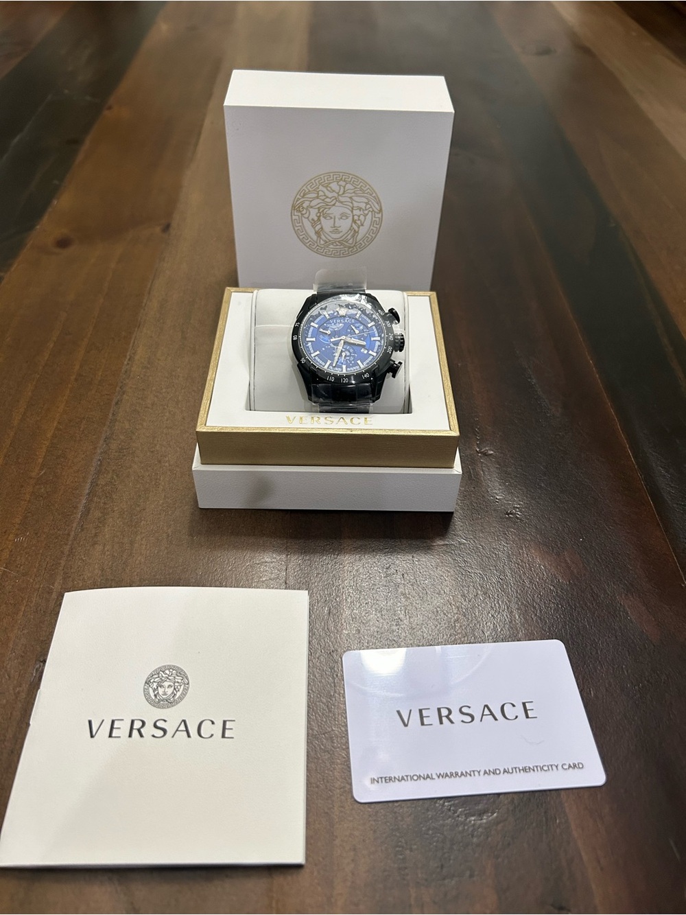 Versace Blue Dial Black  Black VE2I0045mm Tachymeter Date Box Papers